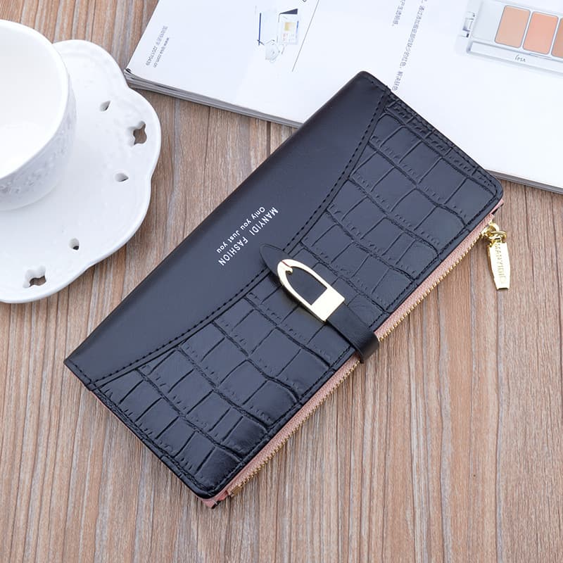 レディース二つ折り財布 クロコ型押し金具付きレディース二つ折り財布